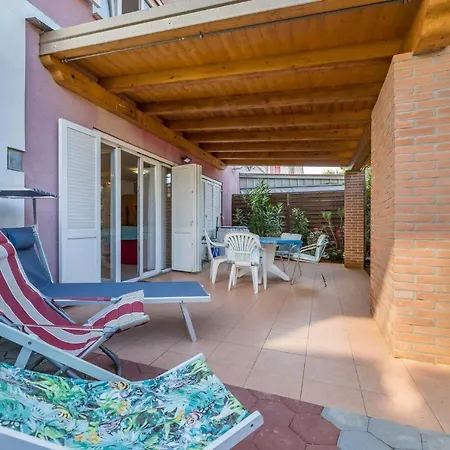 Adriana アパート