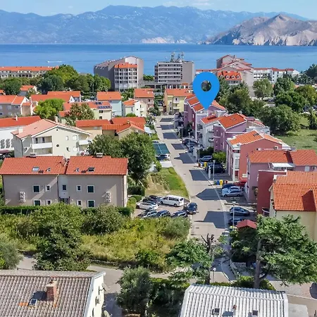 アパート Adriana *